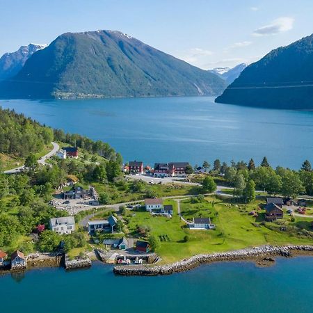 Dragsvik Fjordhotel (Adults Only) Balestrand Exterior photo