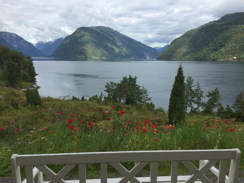 Dragsvik Fjordhotel (Adults Only) Balestrand Exterior photo