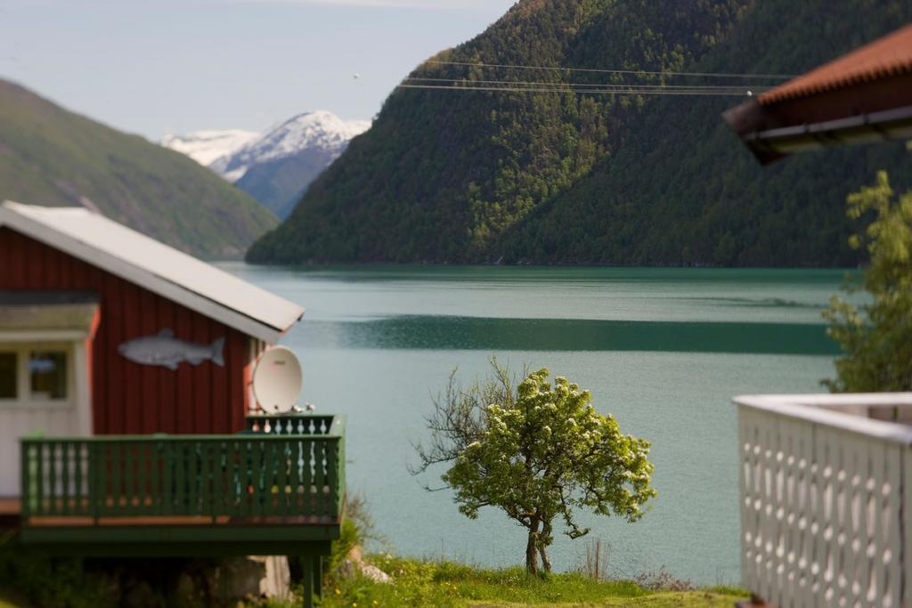 Dragsvik Fjordhotel (Adults Only) Balestrand Exterior photo