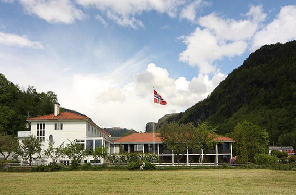 Dragsvik Fjordhotel (Adults Only) Balestrand Exterior photo